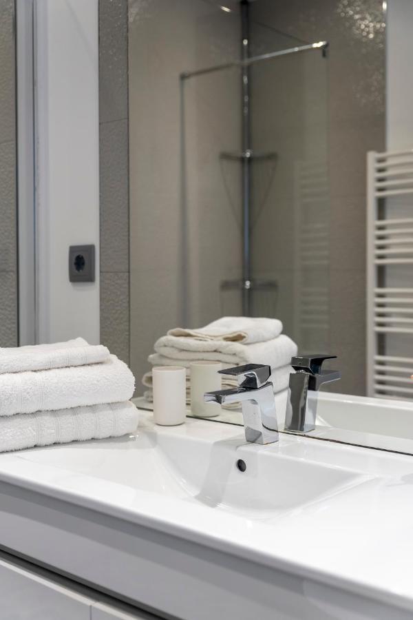 Appartement Luxueux 4 Pieces, Terrasse 120M2 Vue Mer Praia Da Rocha ポルティマン エクステリア 写真