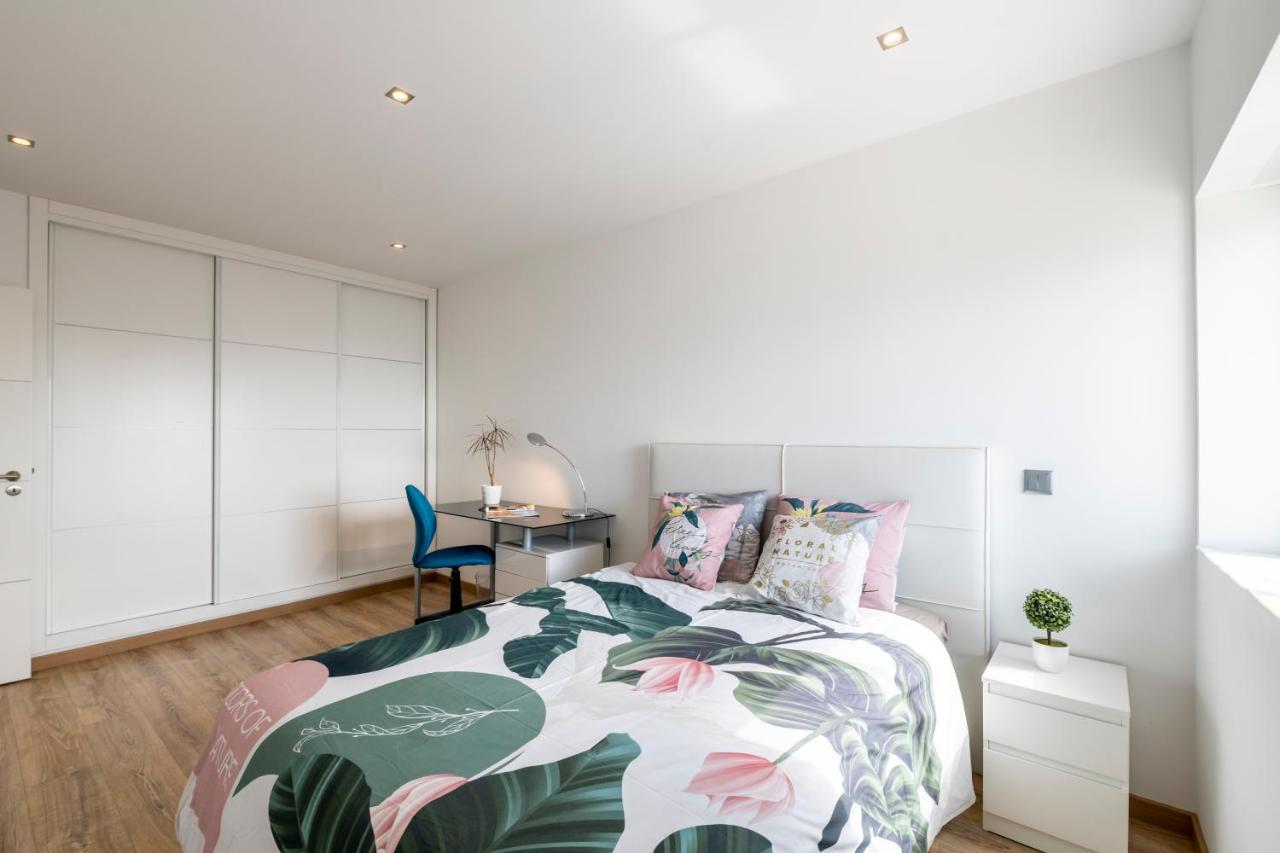 Appartement Luxueux 4 Pieces, Terrasse 120M2 Vue Mer Praia Da Rocha ポルティマン エクステリア 写真